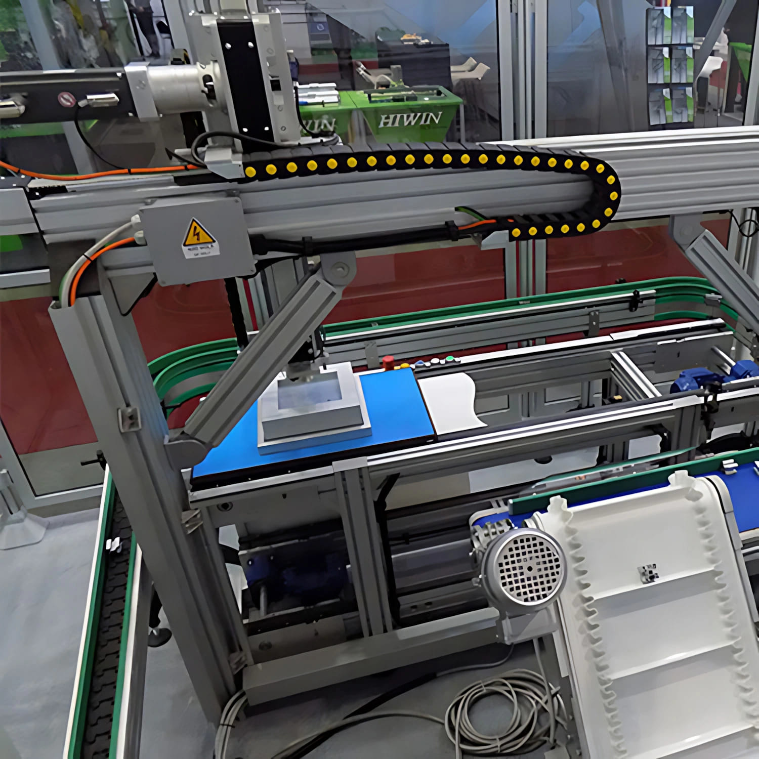 hlinikove-profily-ac-04_big